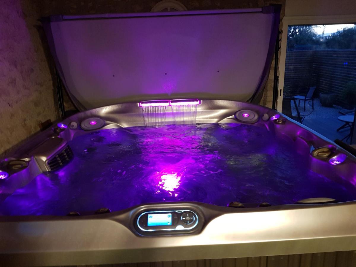 Le Grand Cedre Spa Et Sauna Interieur Piscine Marolles  外观 照片